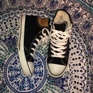 Black and white high top Levi’s